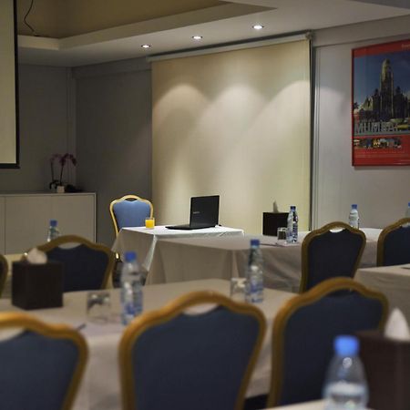 Hotel Ramada By Wyndham Downtown Beyrouth Extérieur photo
