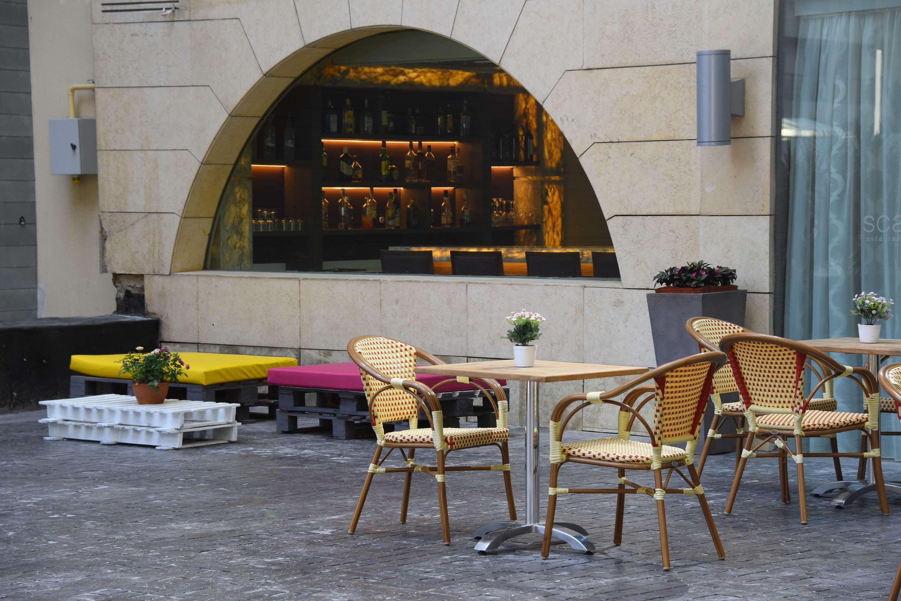 Hotel Ramada By Wyndham Downtown Beyrouth Extérieur photo